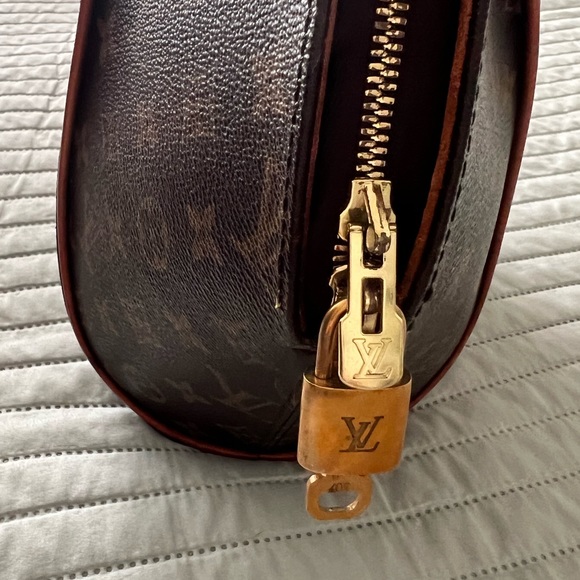 Louis Vuitton Ellipse monogram coated canvas bag with leather trims - Picture 7 of 15